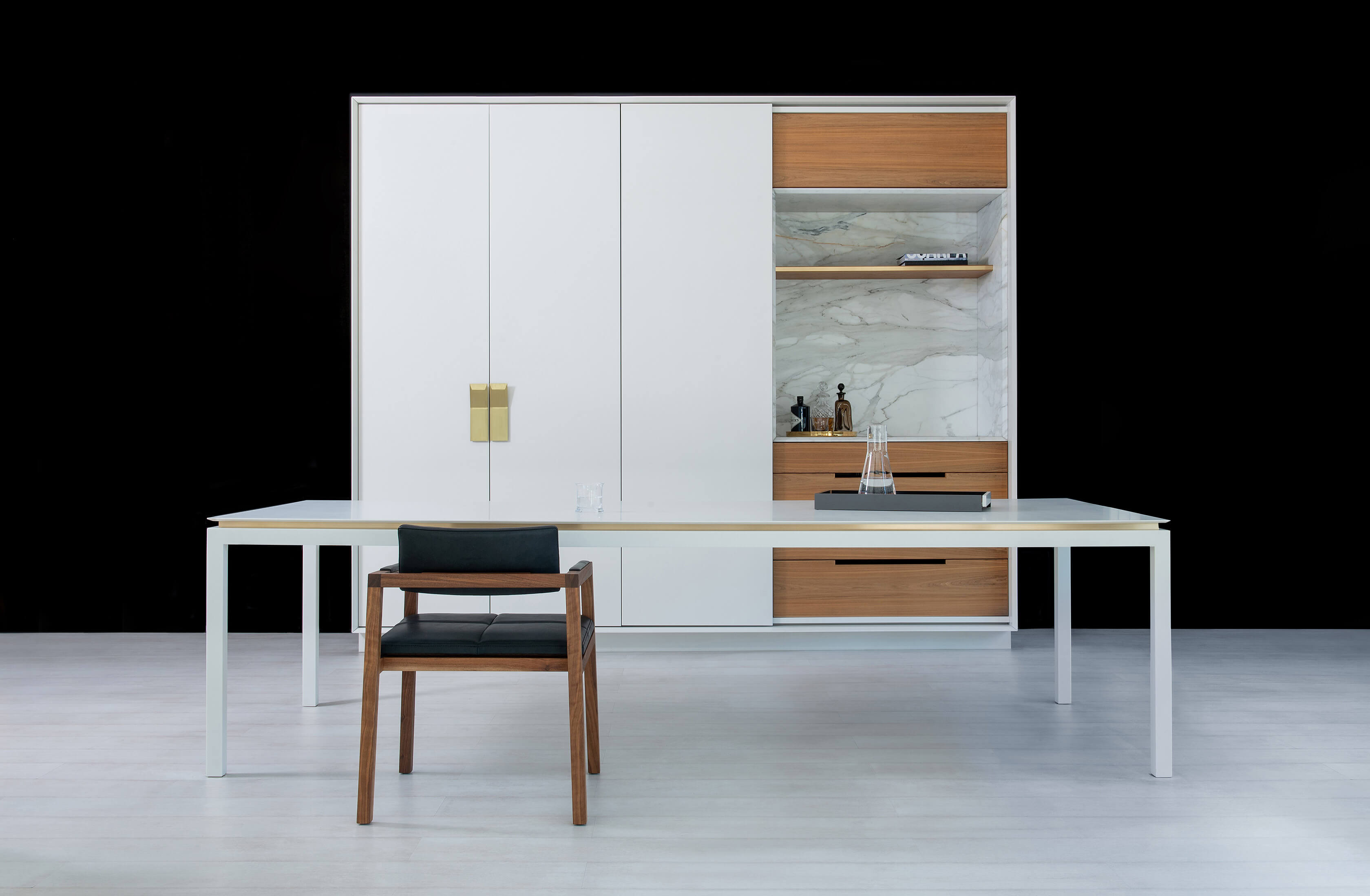 Modesto Table Sale Item Francocrea